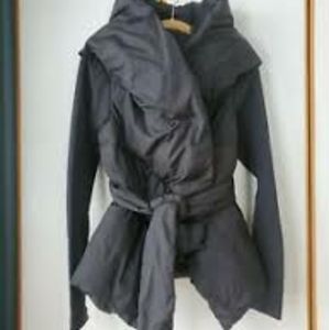 Lululemon down to  the studio wrap coat